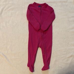 (2 for $10) old navy ribbed Vibrant pink Kids Footie/ sleeper Pajamas